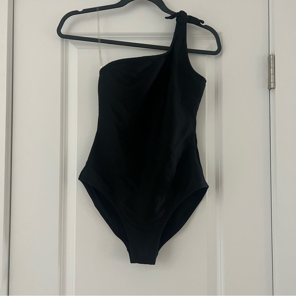 Black One-Shoulder One Piece with Bow